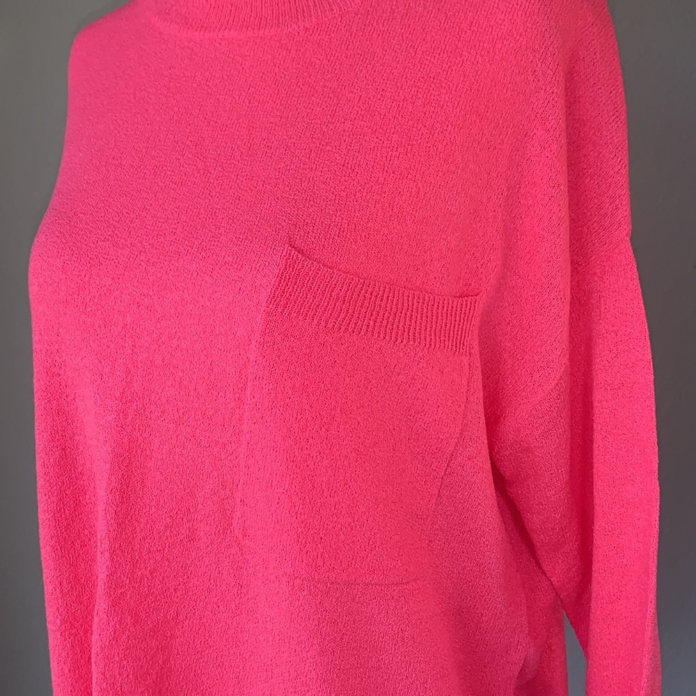 EUC Gianni Bini EUC neon shocking pink lightweight sweater top XS front pocket